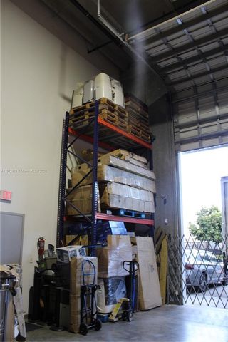 10891 NW 17th St 140, Sweetwater, FL 33172