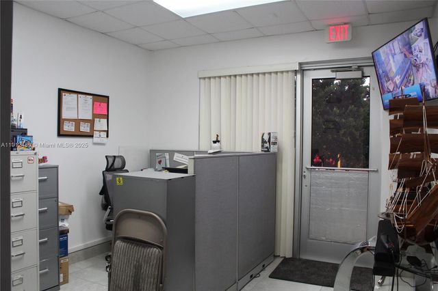 10891 NW 17th St 140, Sweetwater, FL 33172