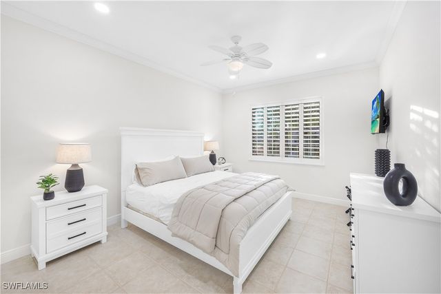 1767 Hummingbird CT, Marco Island, FL 34145