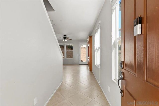 10034 Leavesly Trail, Santee, CA 92071