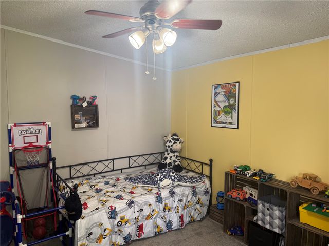 1804 GREEN VIEW Drive, Erie, PA 16509