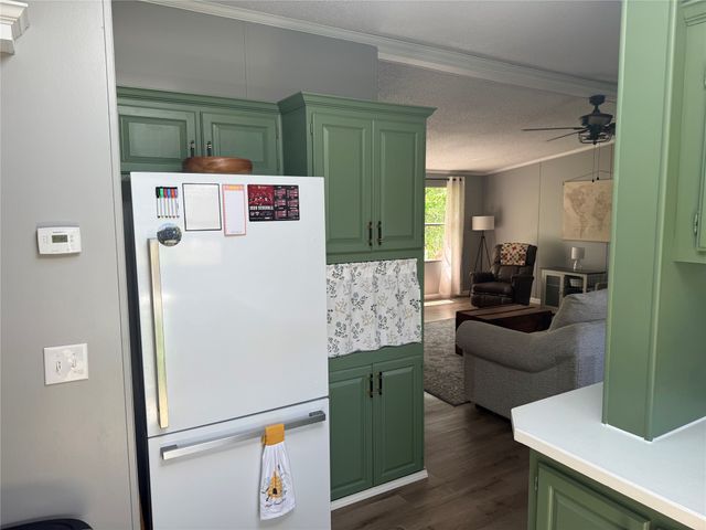 1804 GREEN VIEW Drive, Erie, PA 16509