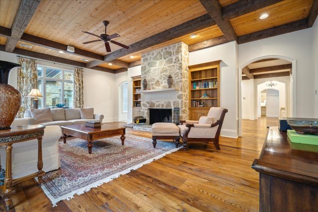 9504 DOGWOOD RD, Germantown, TN 38139