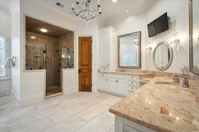 9504 DOGWOOD RD, Germantown, TN 38139