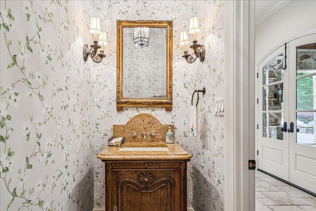9504 DOGWOOD RD, Germantown, TN 38139