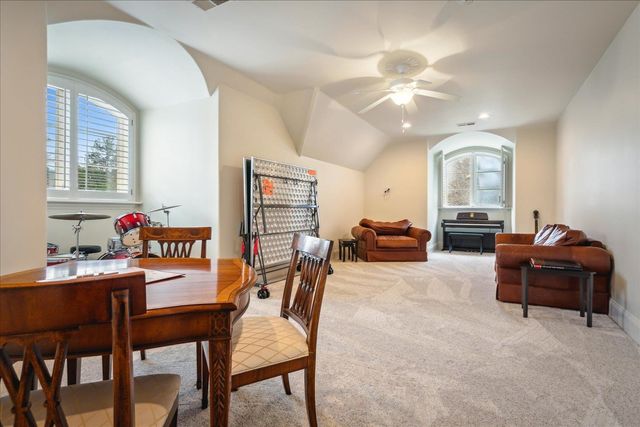 9504 DOGWOOD RD, Germantown, TN 38139