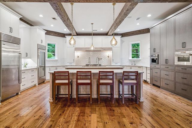 9504 DOGWOOD RD, Germantown, TN 38139
