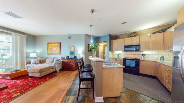 1480 Broadway 2401, San Diego, CA 92101