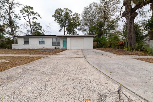 7303 SANDHURST Road S, Jacksonville, FL 32277