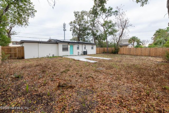 7303 SANDHURST Road S, Jacksonville, FL 32277