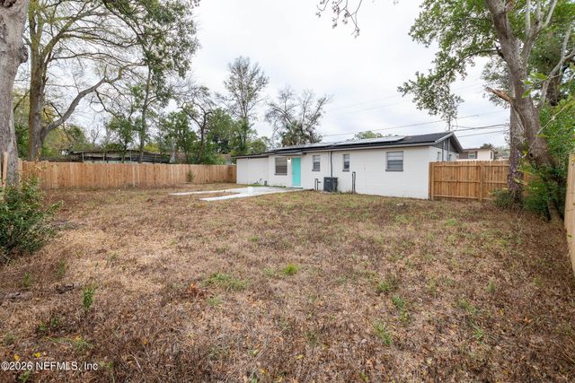 7303 SANDHURST Road S, Jacksonville, FL 32277