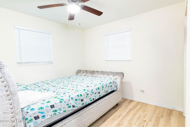 7303 SANDHURST Road S, Jacksonville, FL 32277