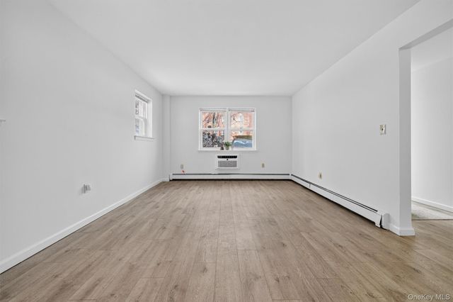 125 N Washington Avenue 1, Hartsdale, NY 10530