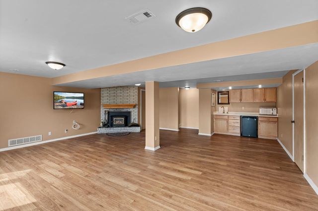3680 Milton Street N, Shoreview, MN 55126