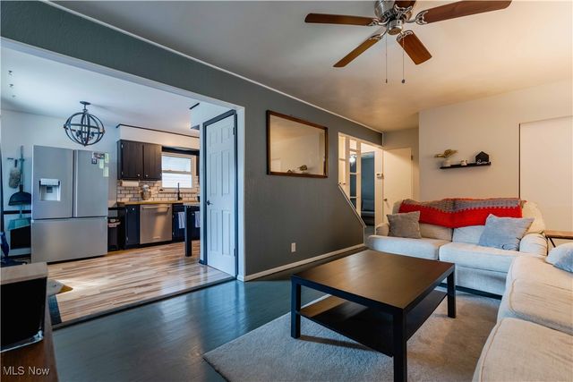 2836 Unclmorse Avenue, Akron, OH 44314