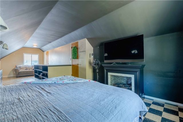 2836 Unclmorse Avenue, Akron, OH 44314