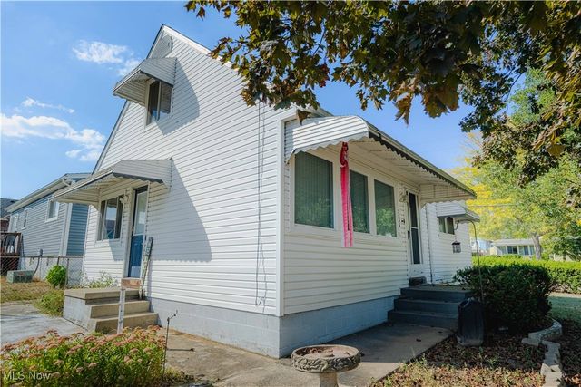 2836 Unclmorse Avenue, Akron, OH 44314