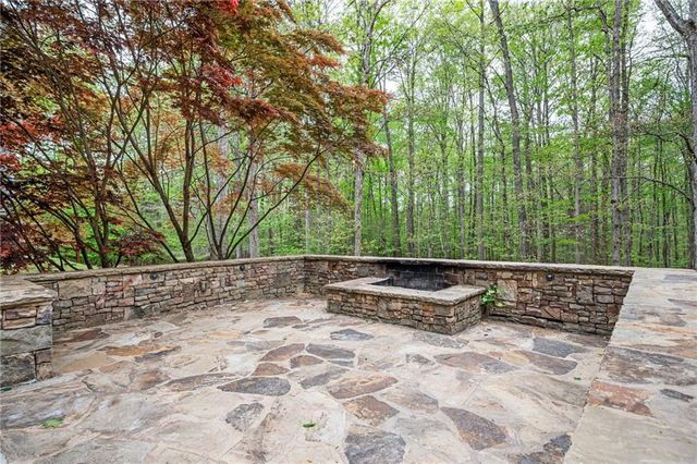 1050 Longpointe Pass, Alpharetta, GA 30005