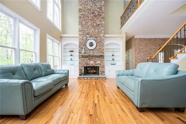 1050 Longpointe Pass, Alpharetta, GA 30005