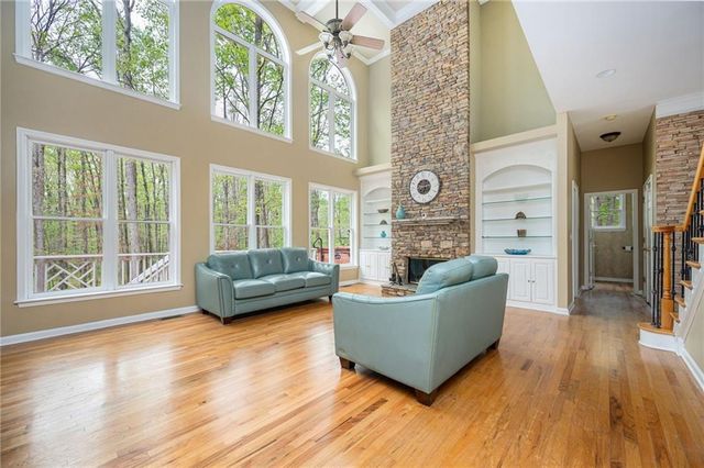 1050 Longpointe Pass, Alpharetta, GA 30005