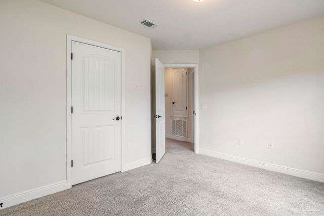 5709 Mill Stream Way, Pace, FL 32571