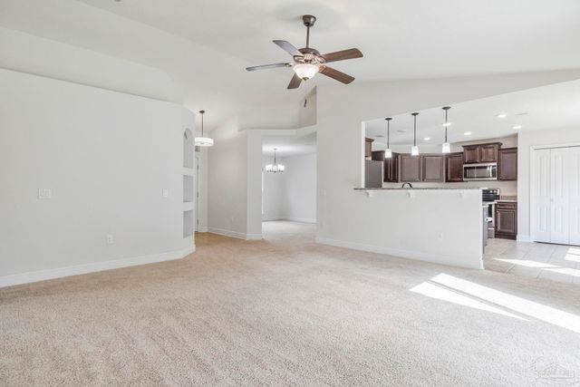 5709 Mill Stream Way, Pace, FL 32571