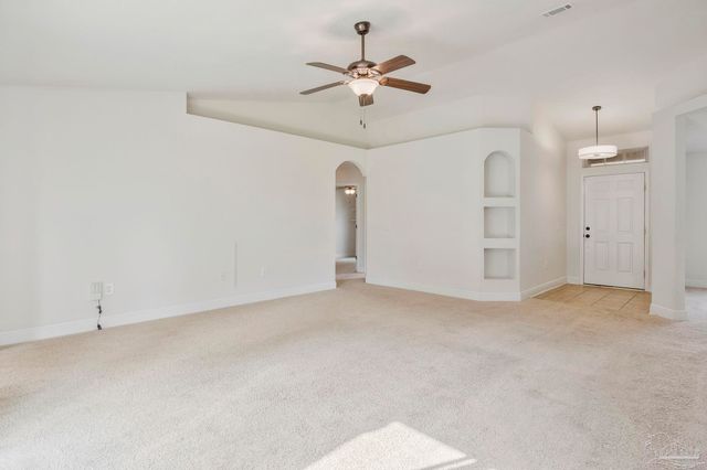 5709 Mill Stream Way, Pace, FL 32571