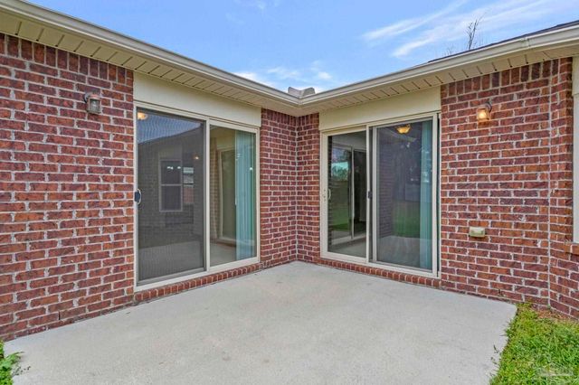 5709 Mill Stream Way, Pace, FL 32571