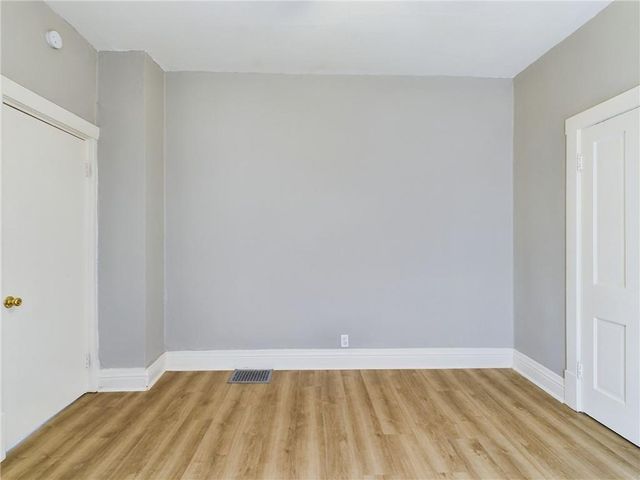 301 Lawndale Avenue, Kansas City, MO 64123