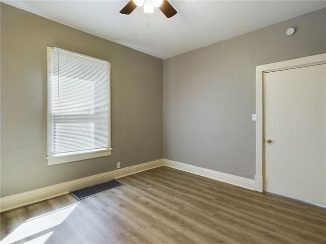 301 Lawndale Avenue, Kansas City, MO 64123