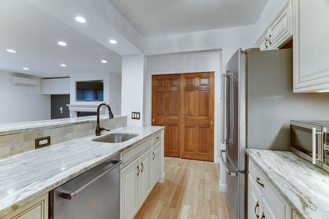 28C Federal St 2, Salem, MA 01970