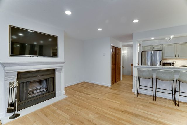 28C Federal St 2, Salem, MA 01970