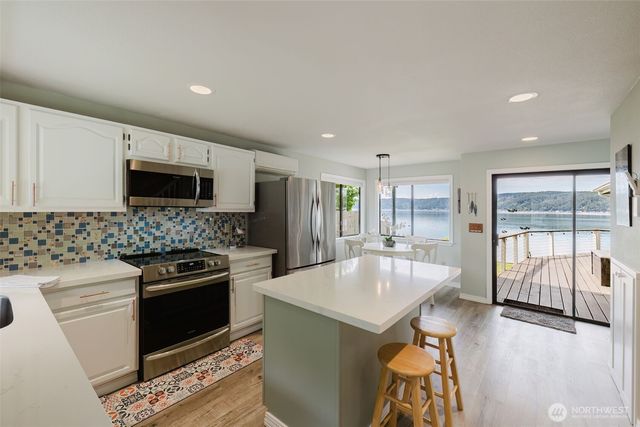 16301 E State Route 106, Belfair, WA 98528