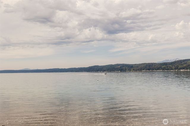 16301 E State Route 106, Belfair, WA 98528