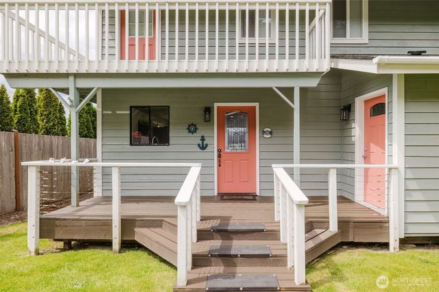 16301 E State Route 106, Belfair, WA 98528