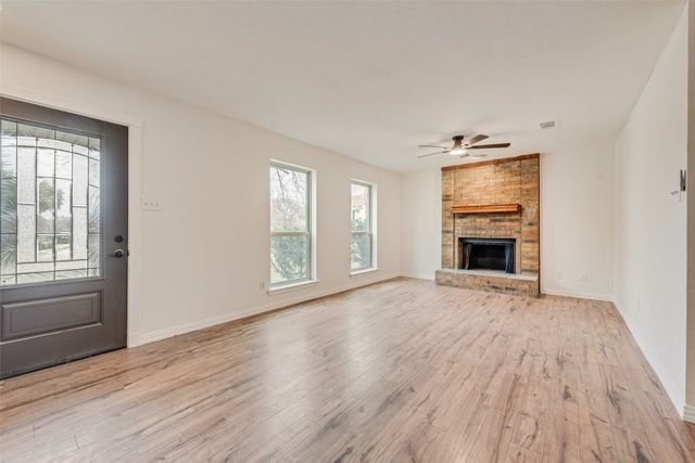 2736 E Wentwood Drive, Carrollton, TX 75007