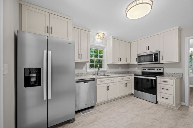 922 MCKELLAR DRIVE, Tullahoma, TN 37388