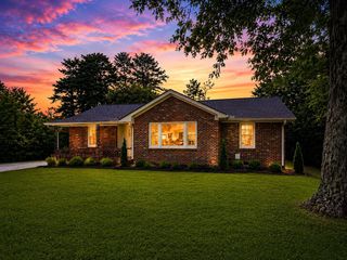 922 MCKELLAR DRIVE, Tullahoma, TN 37388