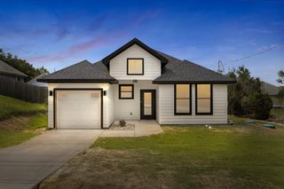 904 Ports O Call Drive, Granbury, TX 76048