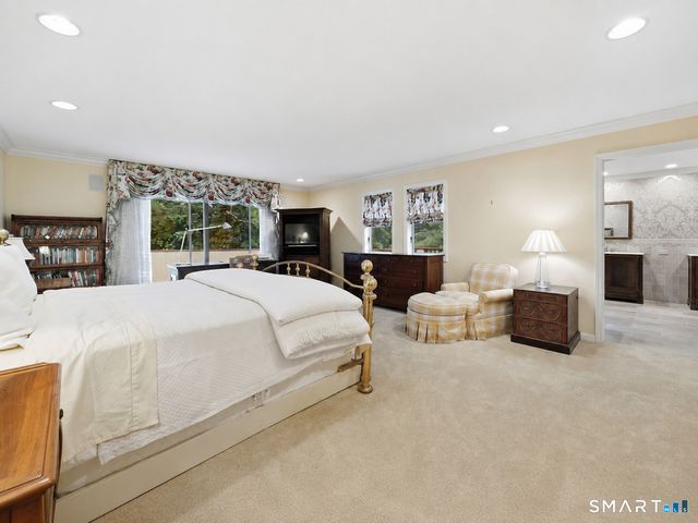 38 Cary Lane 38, Bloomfield, CT 06002