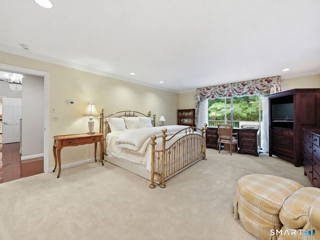 38 Cary Lane 38, Bloomfield, CT 06002