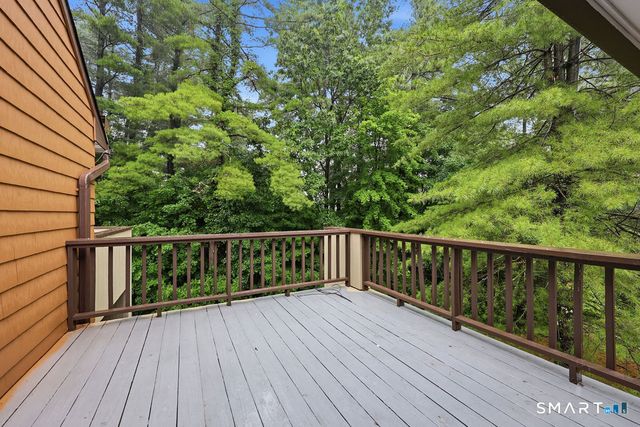 38 Cary Lane 38, Bloomfield, CT 06002