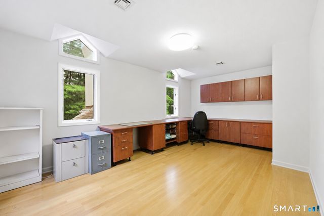 38 Cary Lane 38, Bloomfield, CT 06002