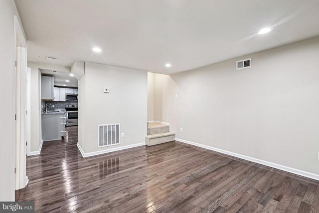 72 HILLCREST DR, Stafford, VA 22556