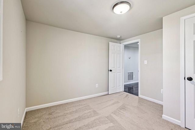 72 HILLCREST DR, Stafford, VA 22556