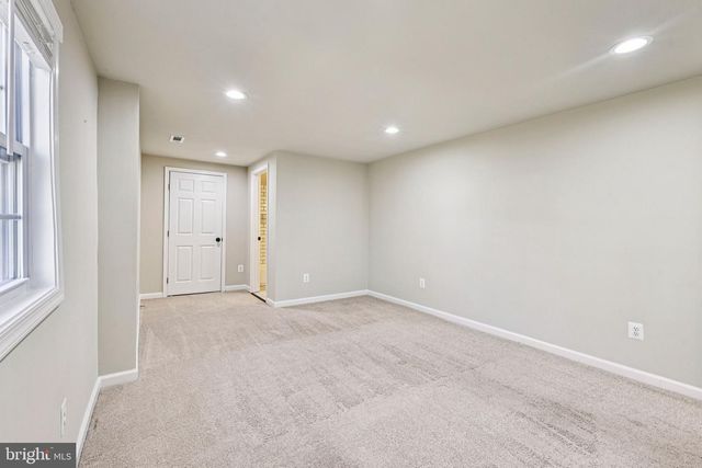 72 HILLCREST DR, Stafford, VA 22556