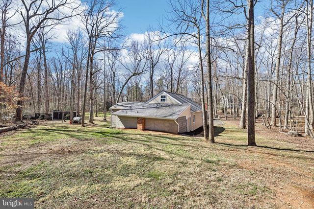 72 HILLCREST DR, Stafford, VA 22556