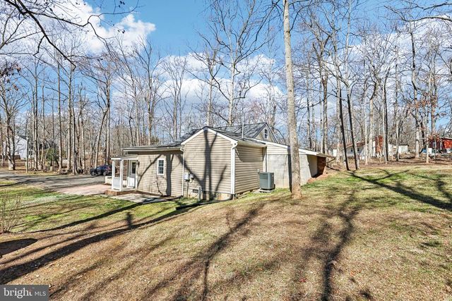 72 HILLCREST DR, Stafford, VA 22556