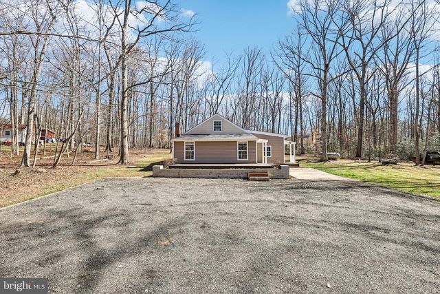 72 HILLCREST DR, Stafford, VA 22556