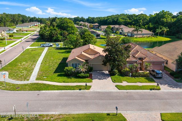 4366 Fitzroy Reef Drive, Mims, FL 32754
